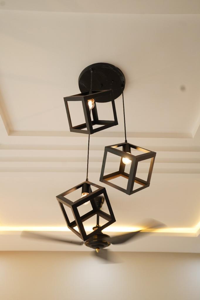 01 Kanal Stunning Bunglow Available for Sale In DHA Lahore