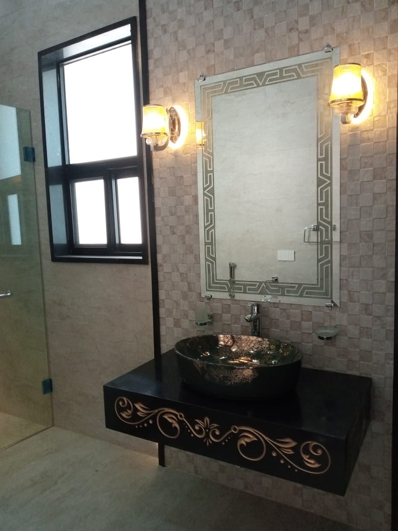 01 Kanal House Available for Sale In DHA Phase 8 Ex Park View Lahore