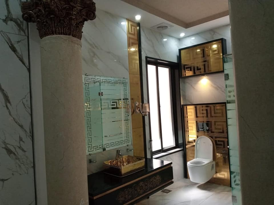 01 Kanal House Available for Sale In DHA Phase 8 Ex Park View Lahore