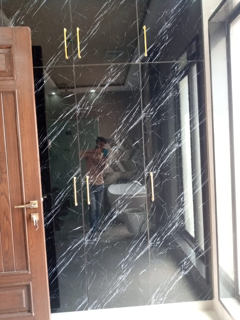 01 Kanal House Available for Sale In DHA Phase 8 Ex Park View Lahore