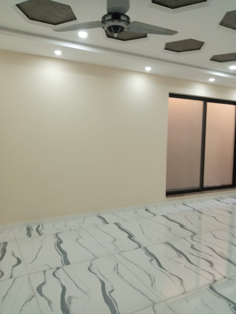 01 Kanal House Available for Sale In DHA Phase 8 Ex Park View Lahore