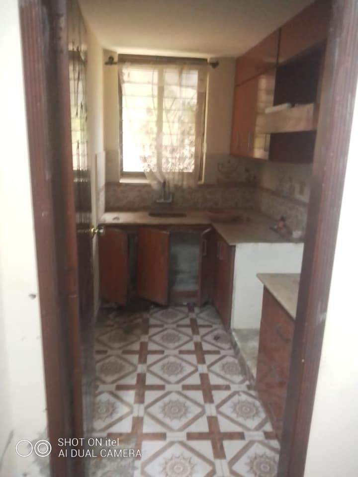 Ground  portion for rent