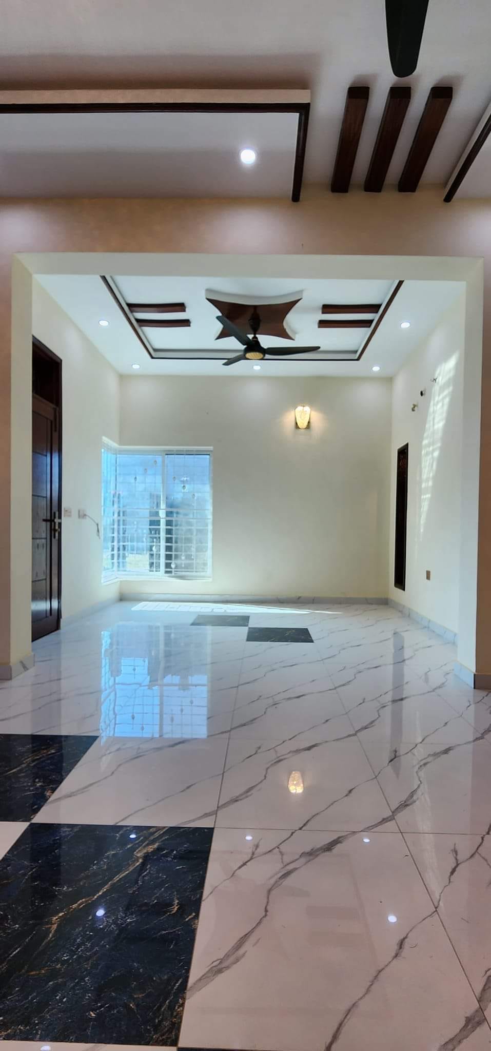 5 Marla house Available for sale in Central Park Housing Society Lahore