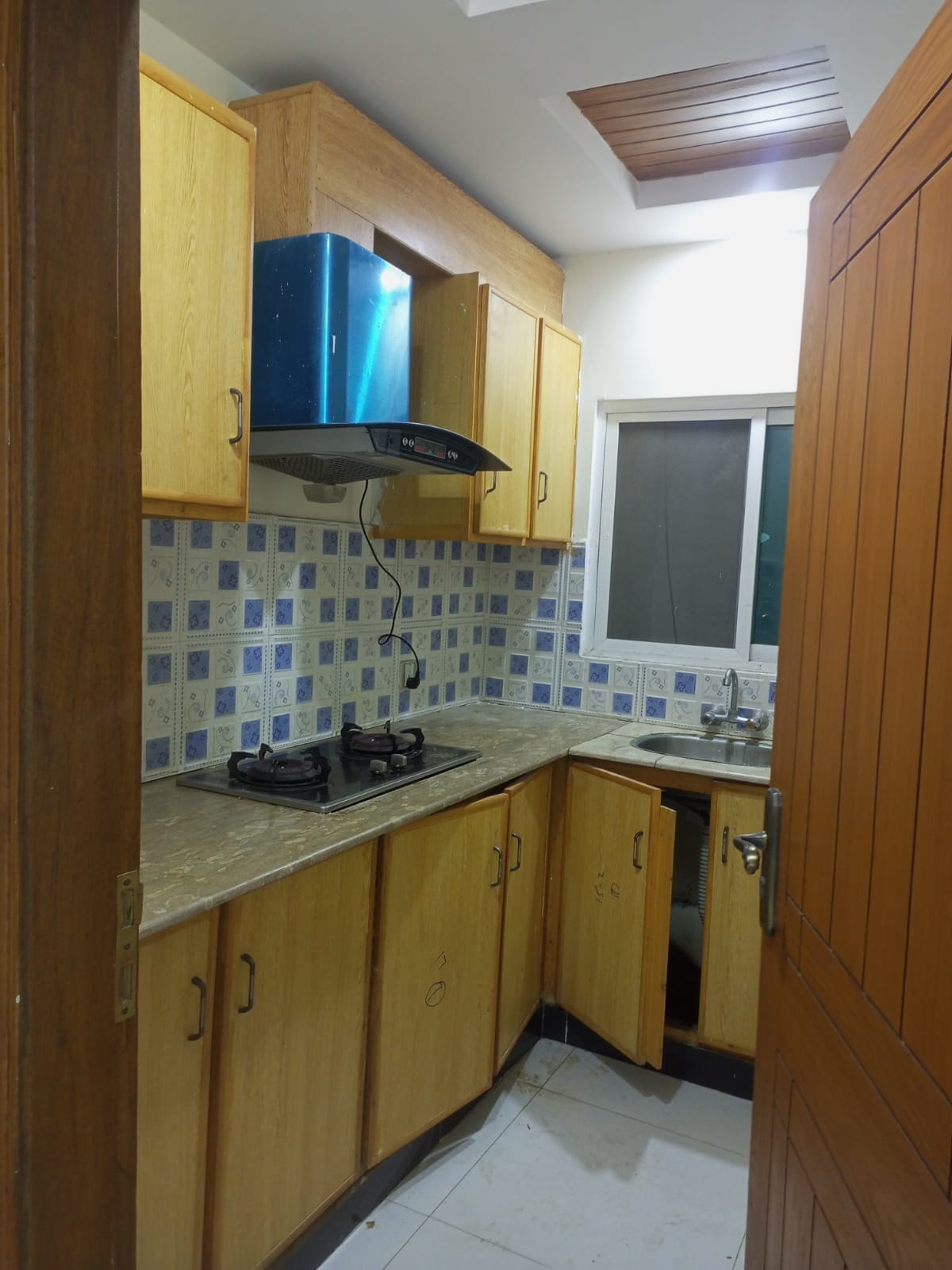 700 Square feet Apartment is available for rent in E-11 Islamabad