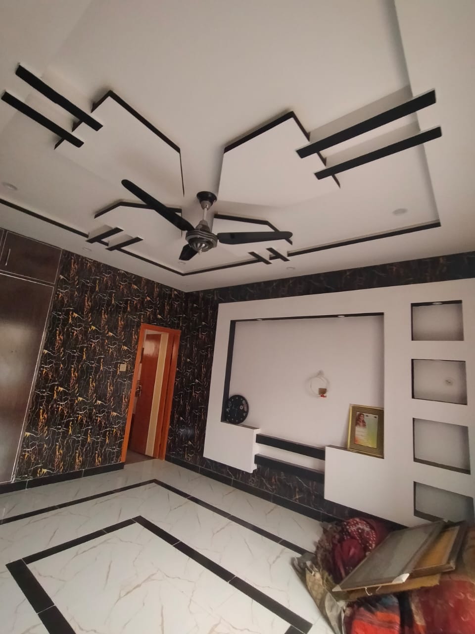 4 Marla single-story house for sale located at Bukhari colony Multan