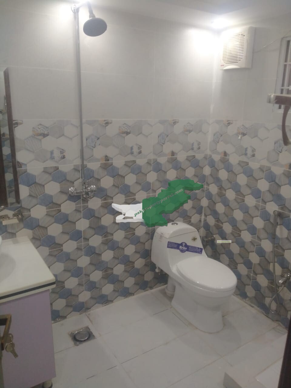 10 Marla Brand New lower portion available for Rent in Ov A block Bahria town lahore