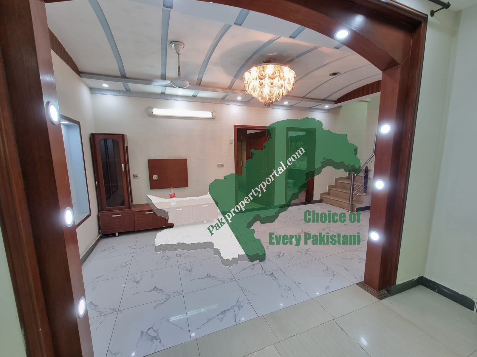5 marla House for Rent in Bahria town Lahore