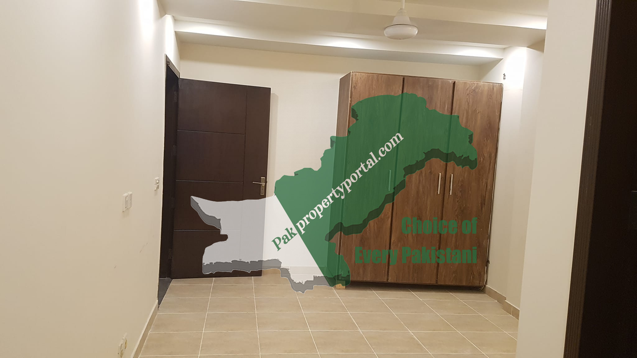 2 Bed room Apartment available for Rent in Sectar D Bahria town Lahore