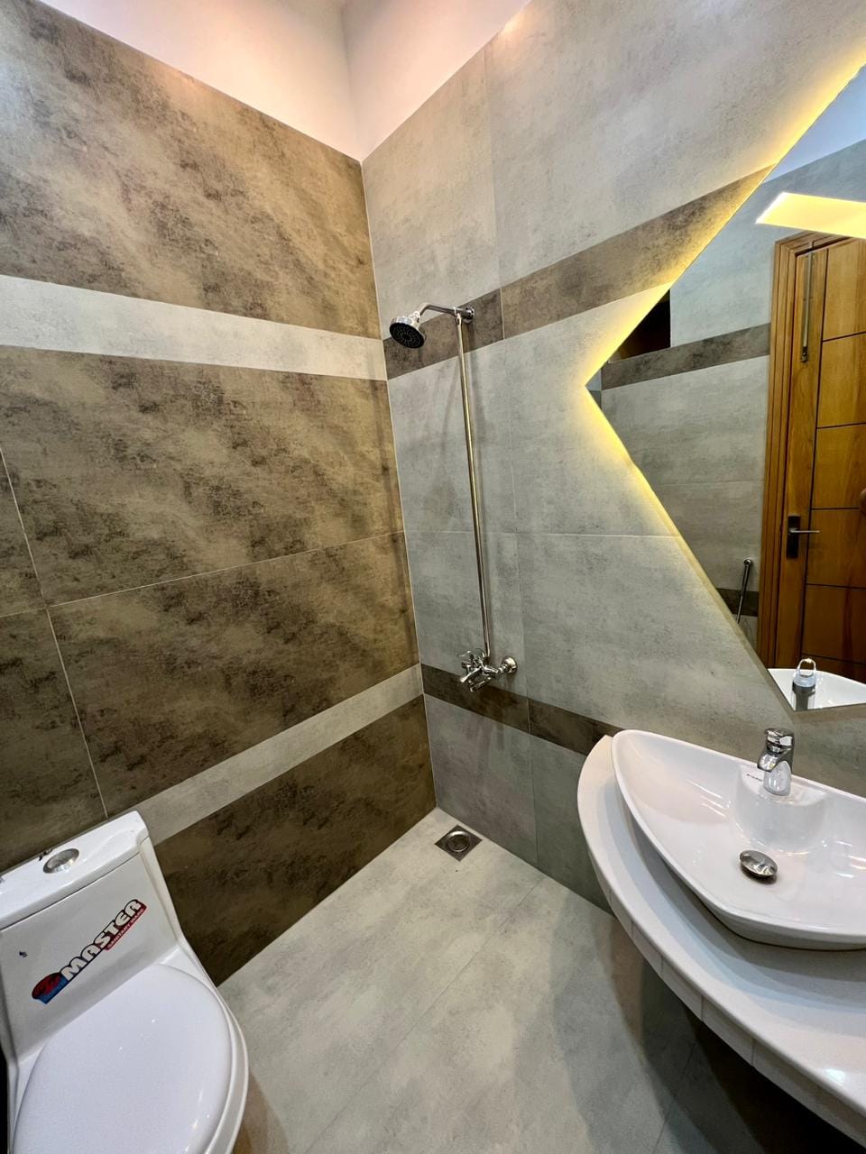 7 Marla Modern Design House with all Essential Requirements in Bahria Town Rawalpindi