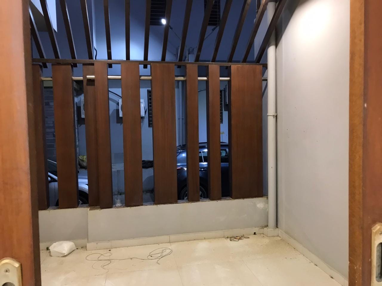 BRAND NEW  TOWN HOUSE FOR SALE  CLIFTON BLOCK 5 KARACHI