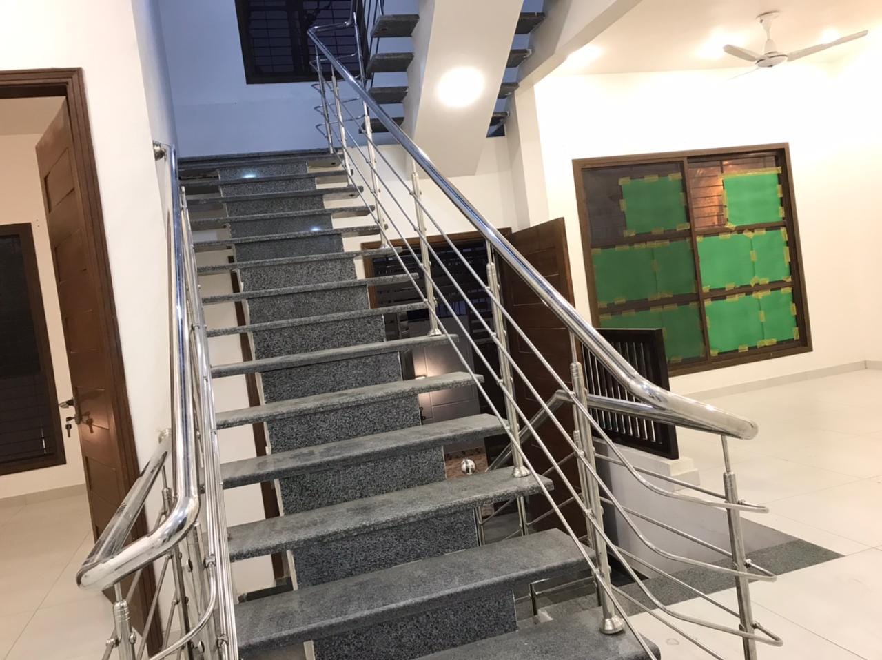 BRAND NEW  TOWN HOUSE FOR SALE  CLIFTON BLOCK 5 KARACHI