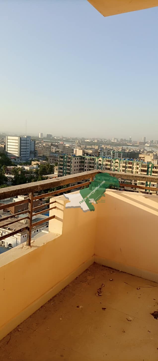 FLAT FOR SALE In CLIFTON Karachi