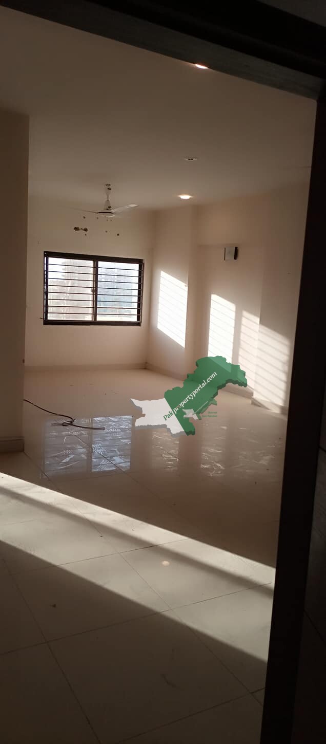 FLAT FOR SALE In CLIFTON Karachi