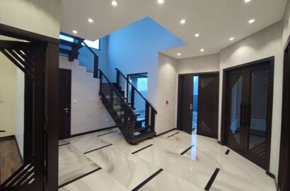 Experience modern living in our 1 Kanal house for sale in DHA Phase 7 Lahore