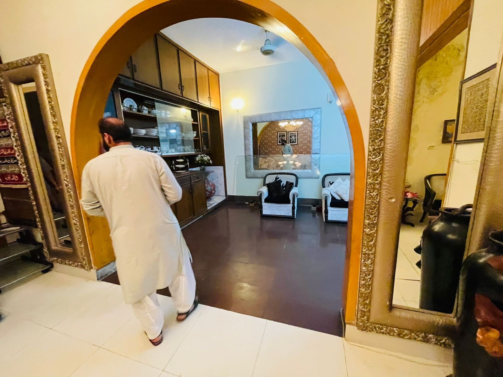 1 kanal old house for sale at A block DHA Phase 1 Lahore