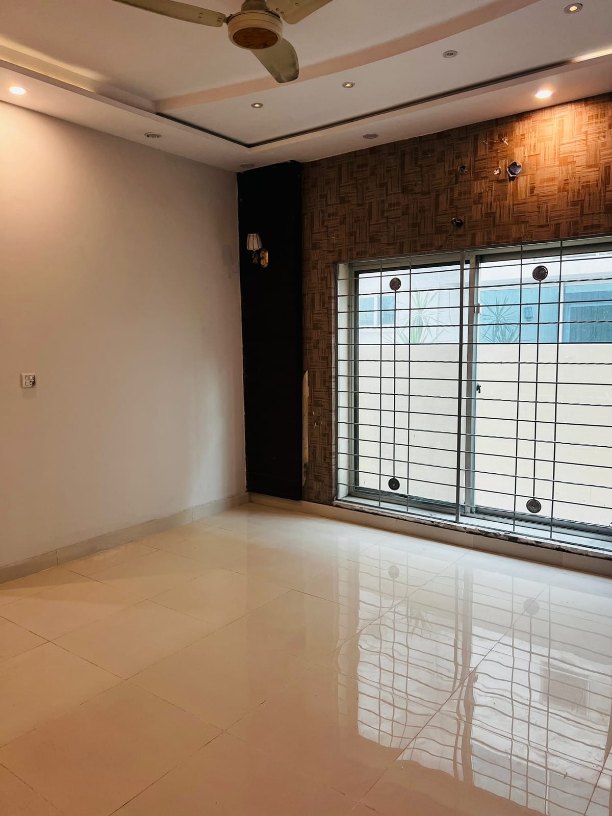 10 Marla Beautiful Full House Available For Rent in Sector C Shaheen Block  Bahria town Lahore