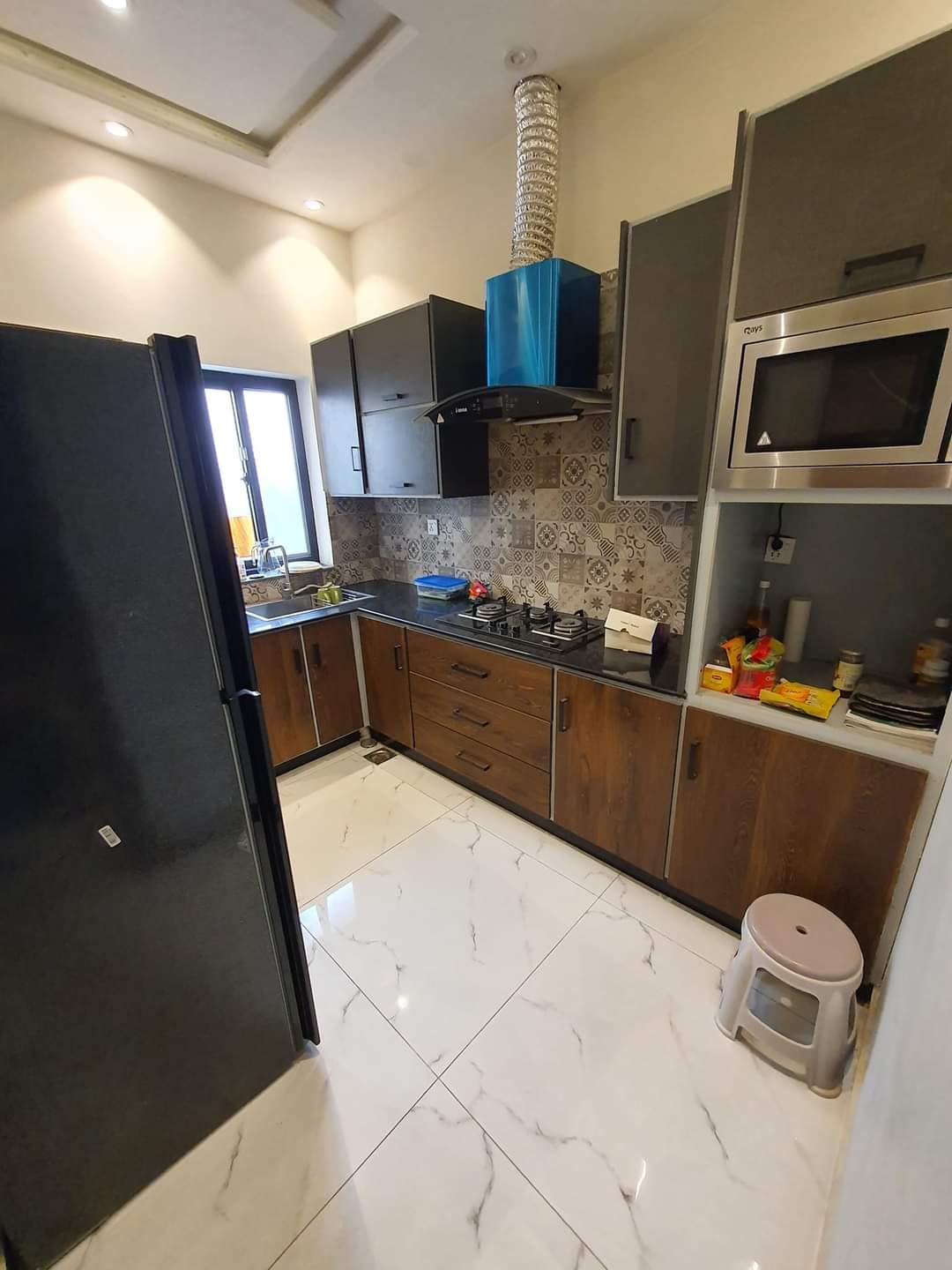 5 Marla Full House Available For Rent in Sector D Bahria Town Lahore