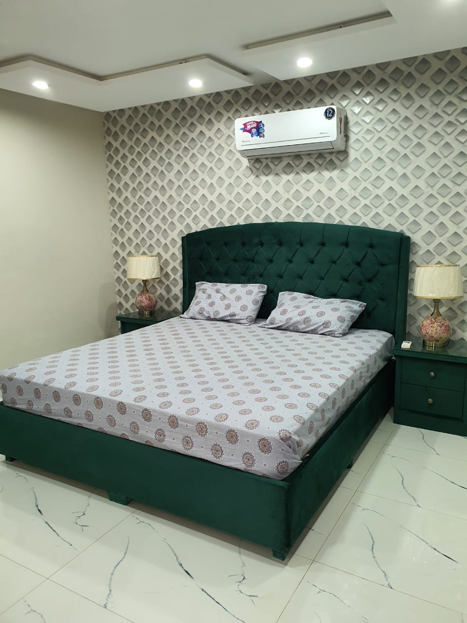 Single bed Brand New Apartment For Sale In Sector-E Quaid commercial block Bahria town Lahore