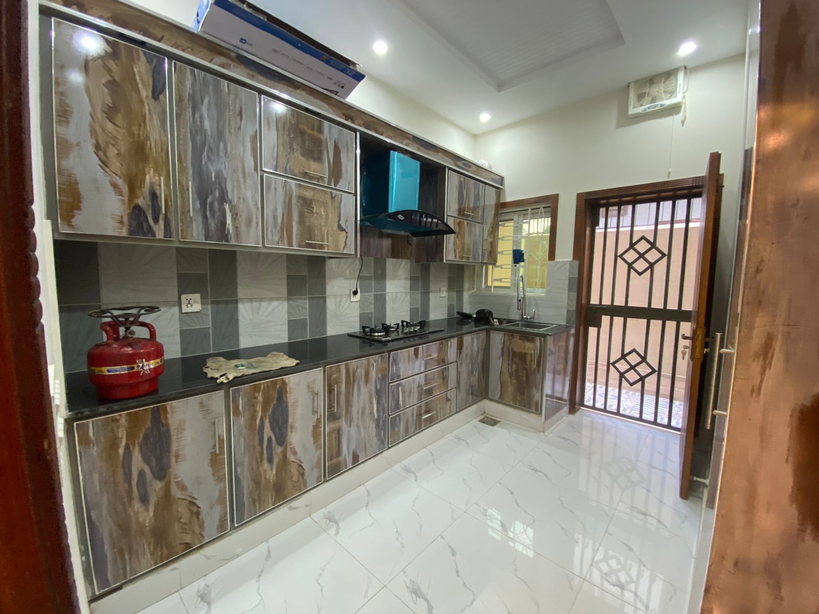 5 Marla Brand New House For Rent In Sector-D BB block Bahria town Lahore