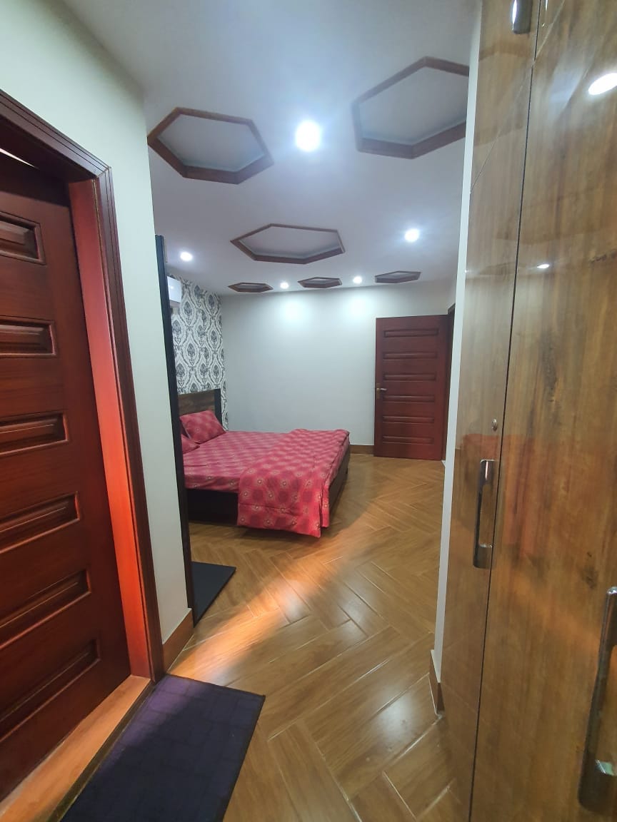 1 Room Brand New Appartment For Sale In Sector-E Quaid commercial block Bahria town Lahore