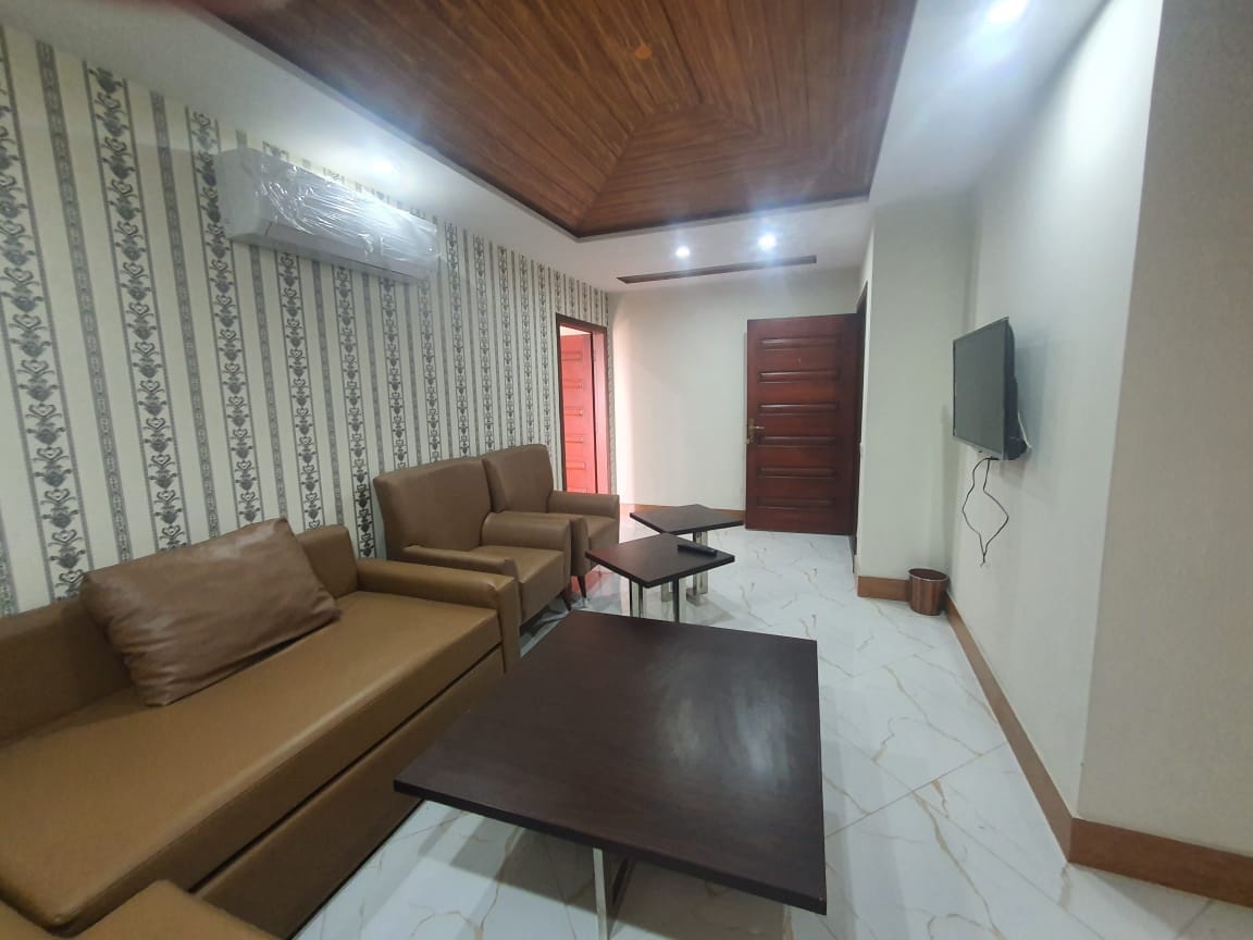 1 Room Brand New Appartment For Sale In Sector-E Quaid commercial block Bahria town Lahore
