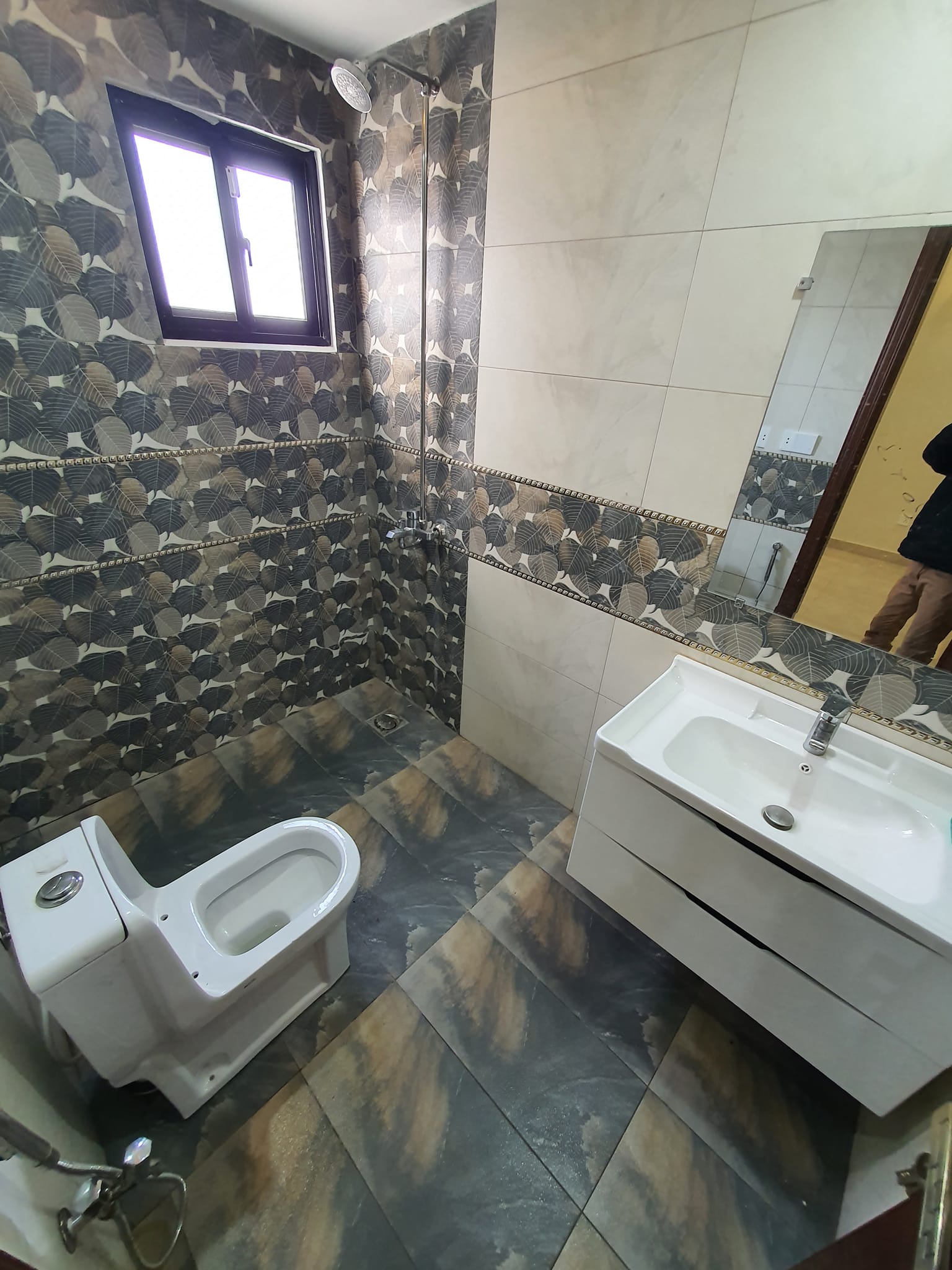 6.1 Marla Corner Brand New House Available For Sale OLC-B Bahria Orchard Lahore