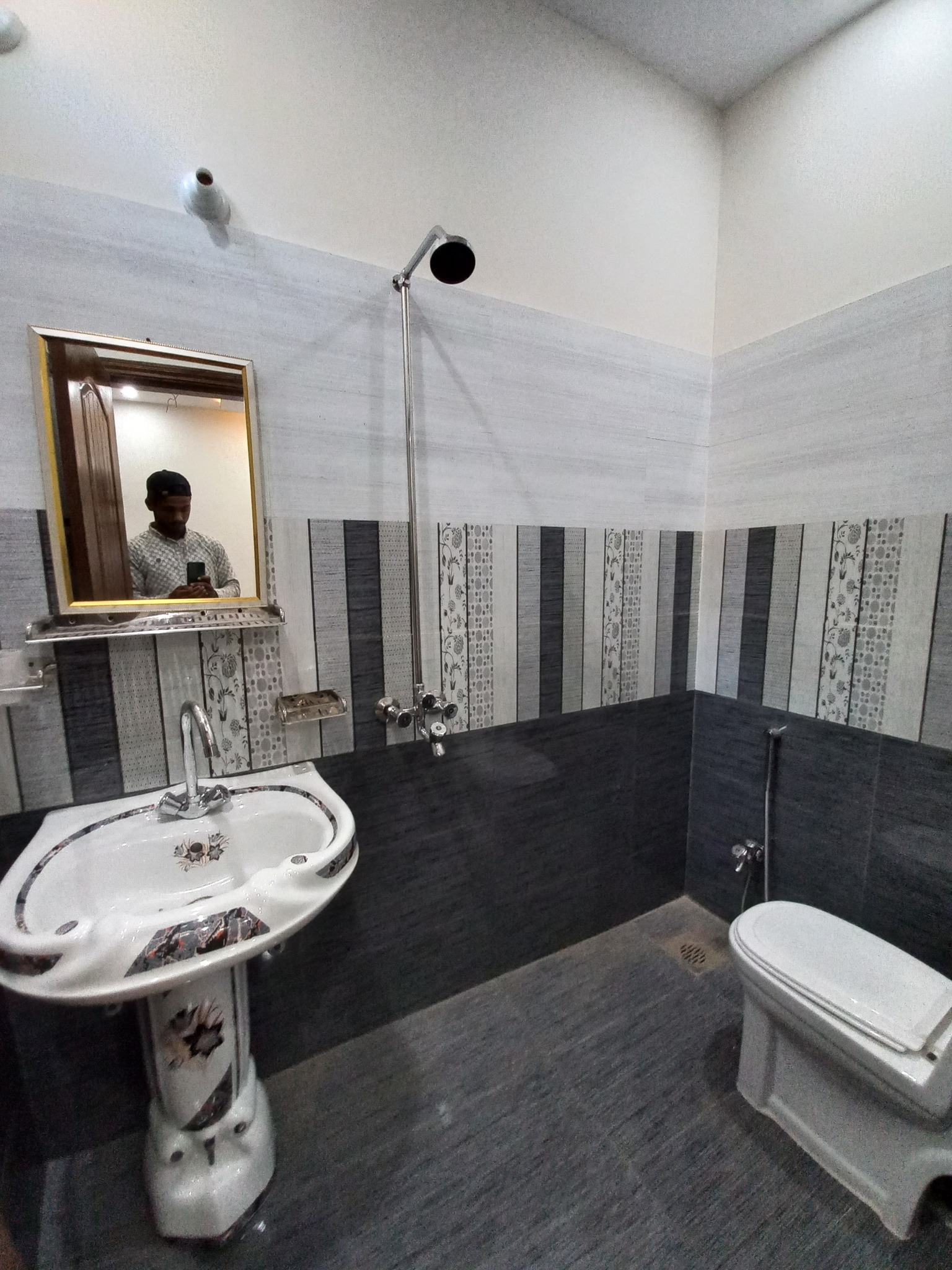 3 Marla brand new House for sale in  Al Hafeez garden Housing society Lahore