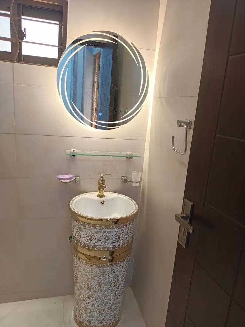 10 Marla Brand new house for sale at park view city Lahore