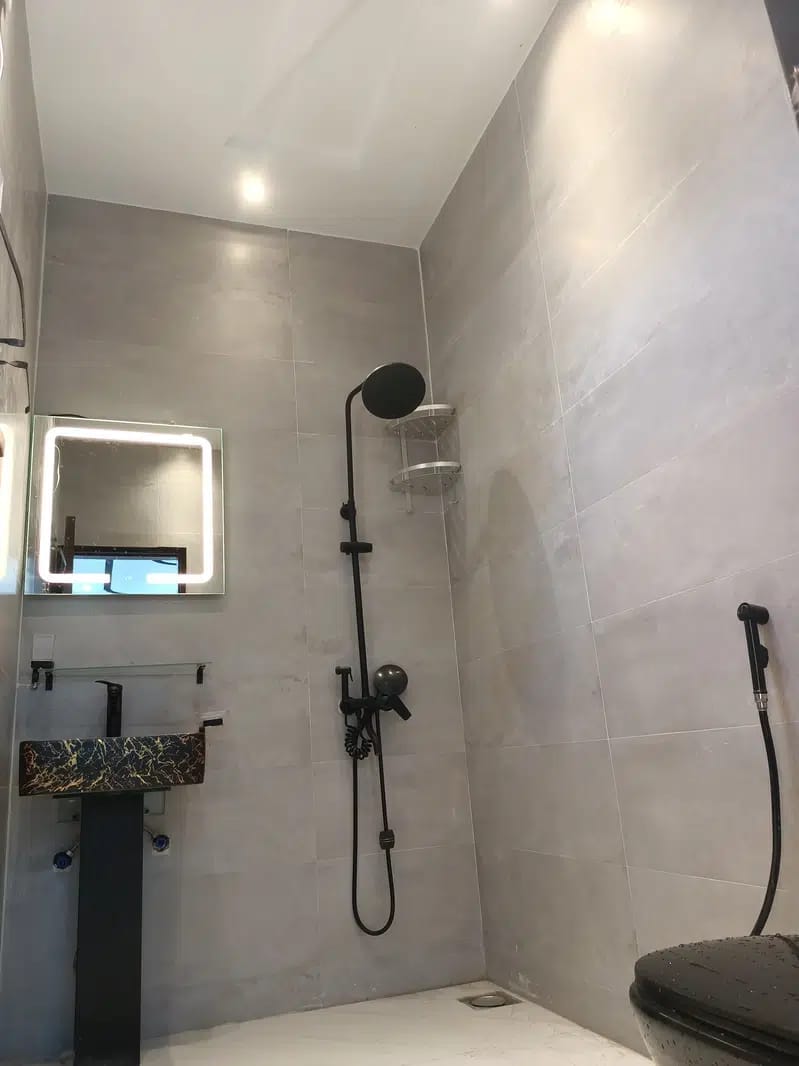 10 Marla Brand new house for sale at park view city Lahore