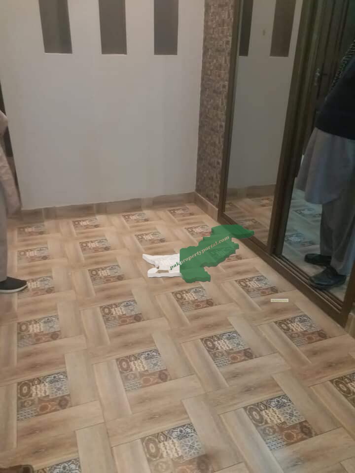 5.5 marla triple story house  for sale in civil hospital road Bahawalpur