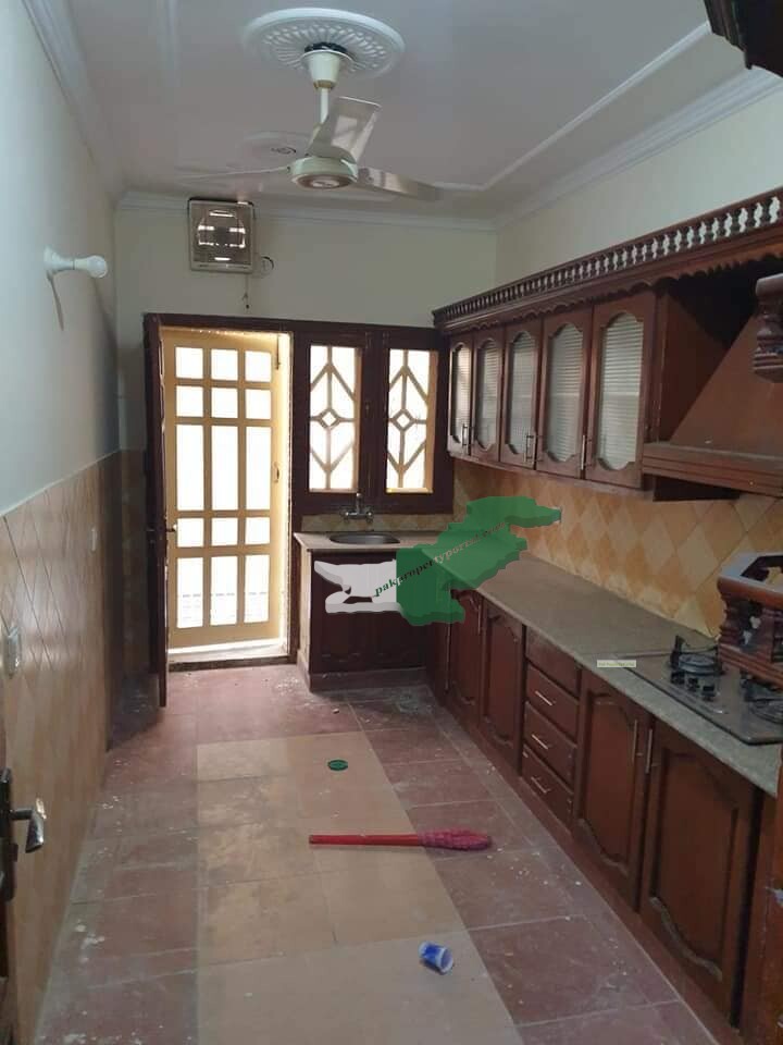 TRIPLE STOREY HOUSE** 25×60(6.67marla)For Sale IN E-11/2 Services Society Islamabad