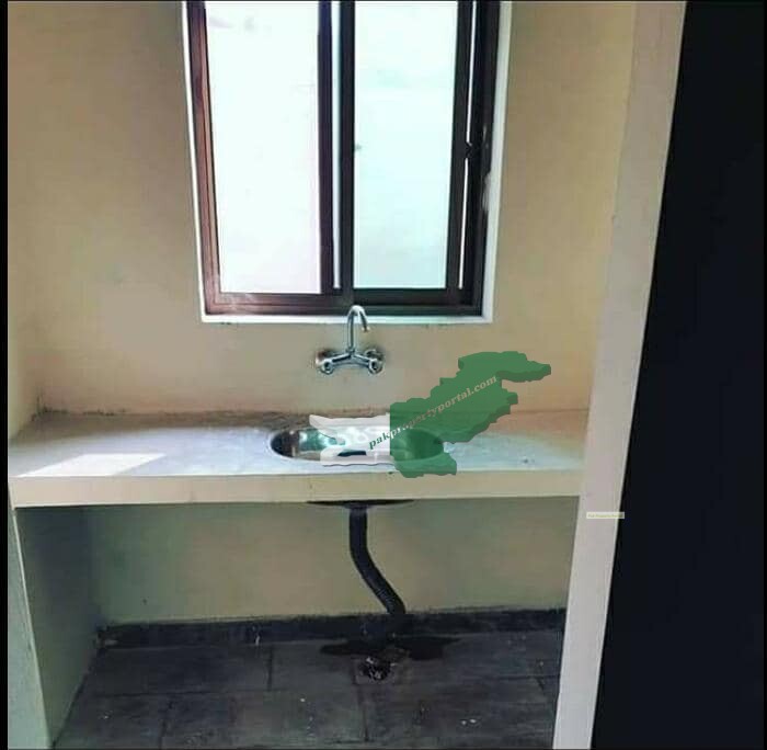Single Room Flat available For Rent In Johar Town Lahore