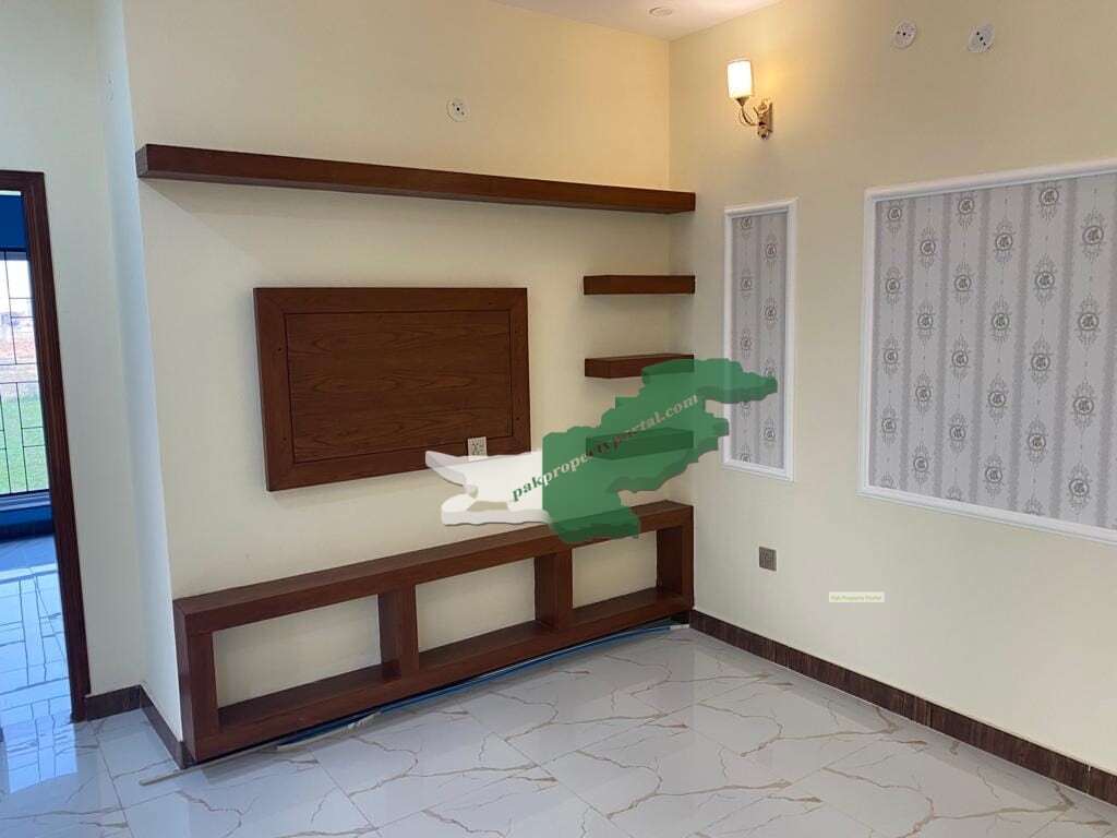 5  marla double story house for sale  in DHA leader Lahore