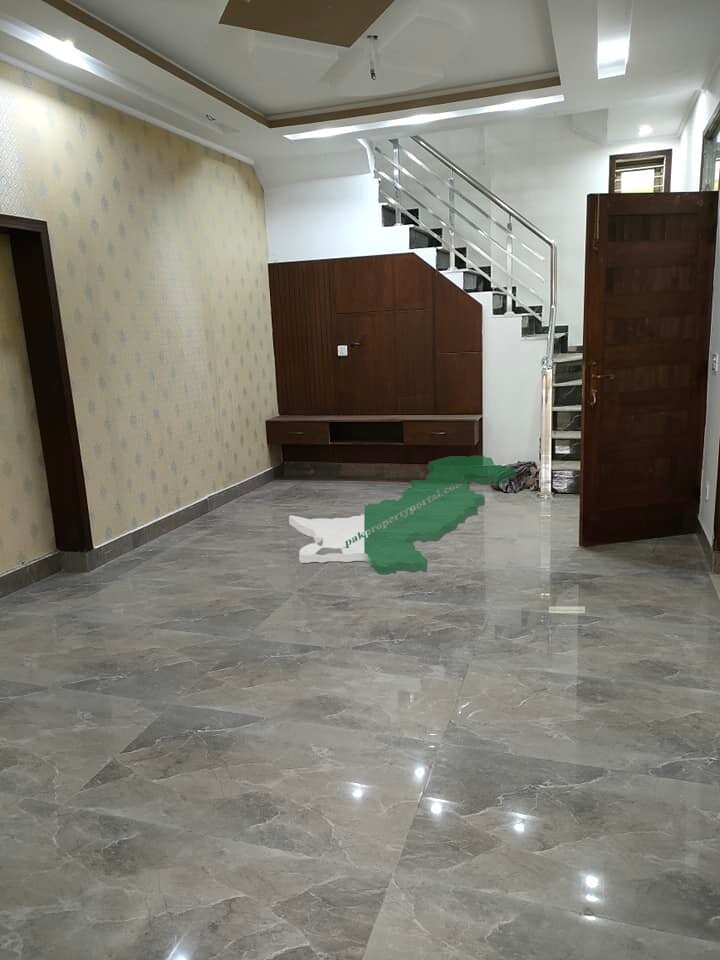 5 Marla house for sale in Park View city Lahore