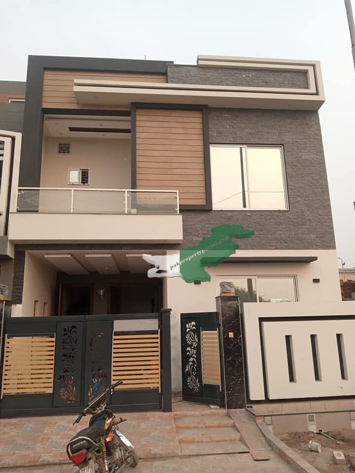 5marla house available for sale at park View city Lahore Opposite DHA eme