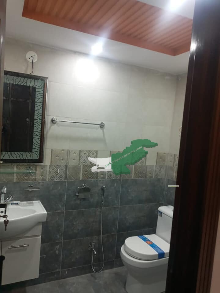 5marla house available for sale at park View city Lahore Opposite DHA eme