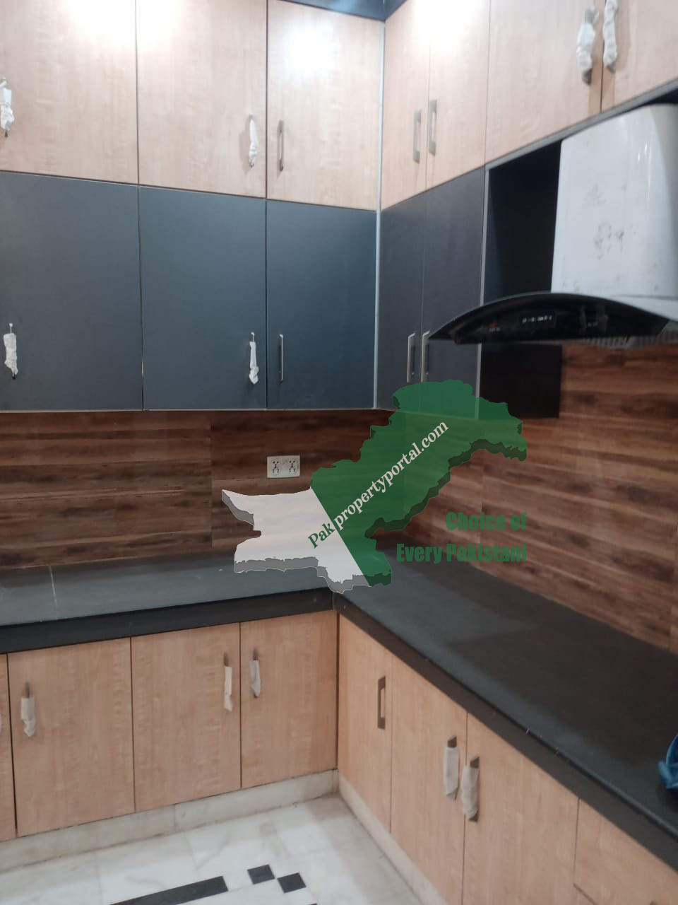 1.5 Kanal Brand New House For Sale Old Officer Colony Lahore