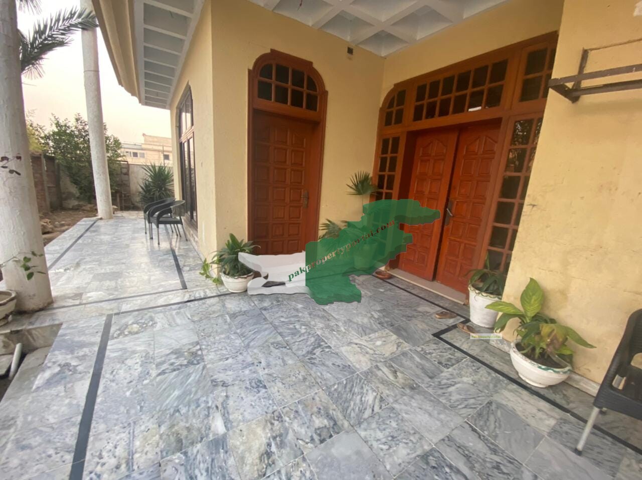 2 KANAL HOUSE FOR SALE IN WAPDA TOWN PHASE ONE lahore