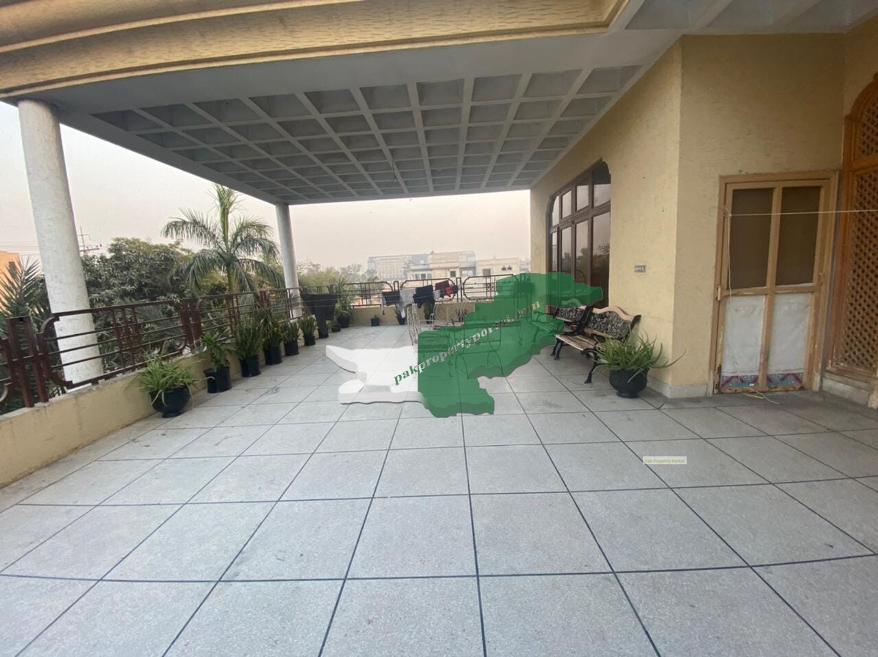 2 KANAL HOUSE FOR SALE IN WAPDA TOWN PHASE ONE lahore