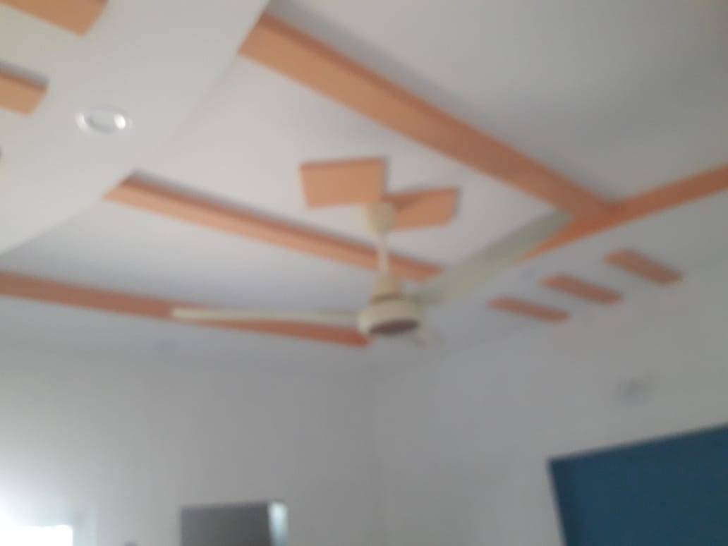 3 Marla commercial plaza triple story for sale in  Hamza town society  main ferozepur road kahna stop Lahore