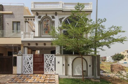 5 Marla Brand New Luxury Style House for Sale in DHA 9-Town Lahore