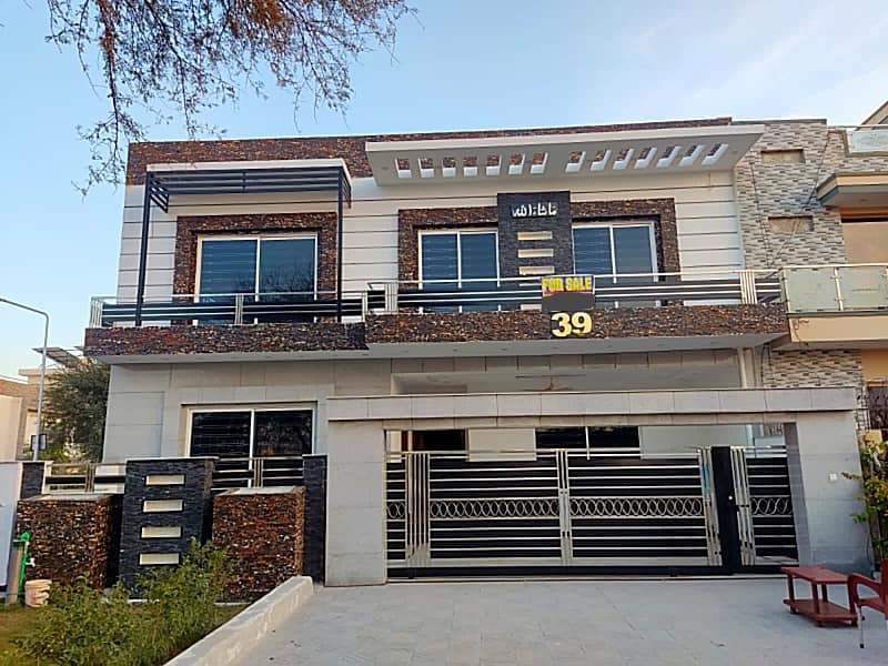 14 Marla house for sale in G-13 Islamabad