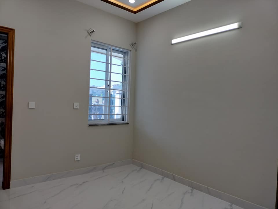 10 Marla 35 X 70 Brand New House For Sale In G-13 Islamabad