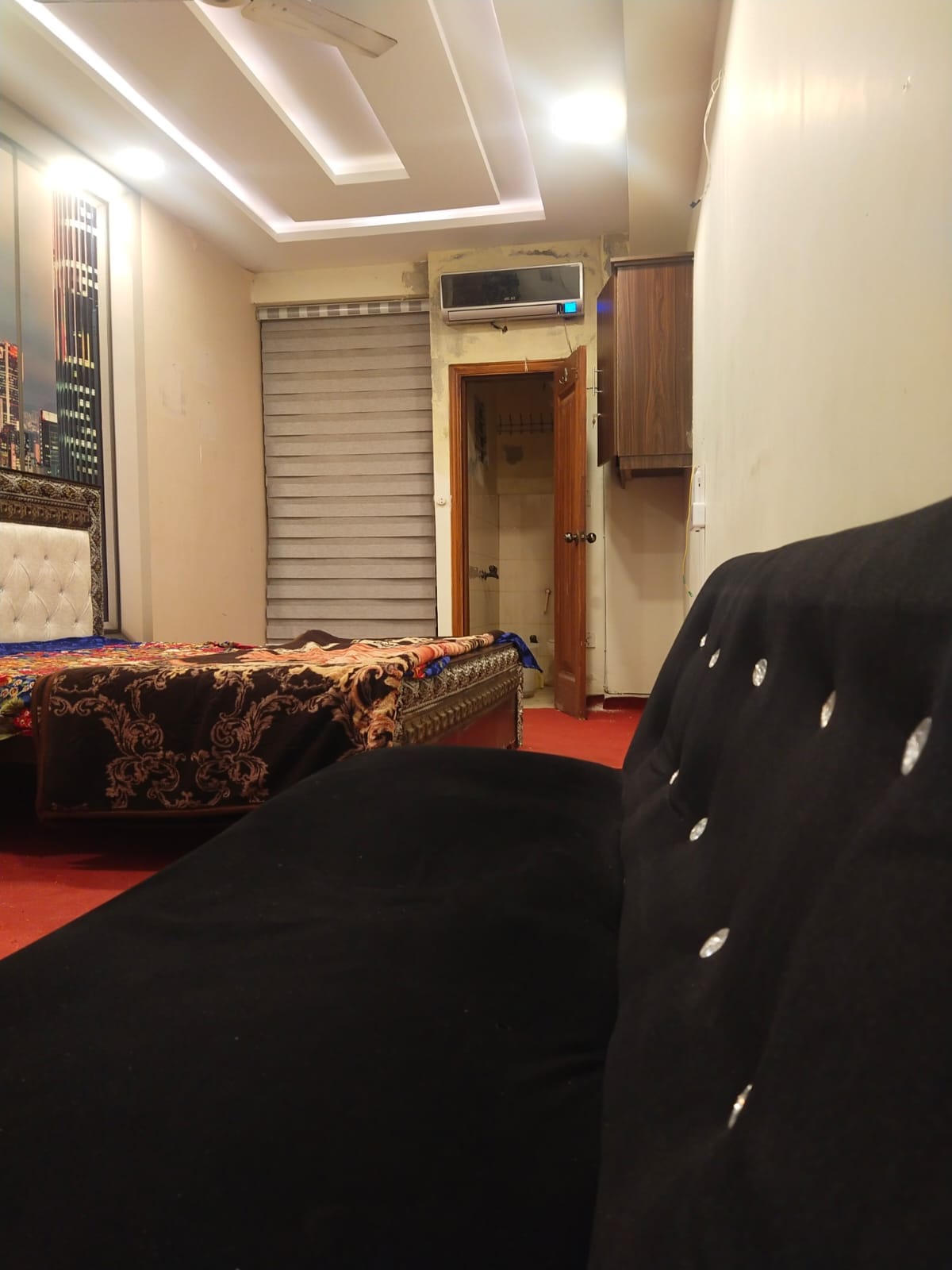 Flat for Rent  Location E11/2 Markaz Islamabad