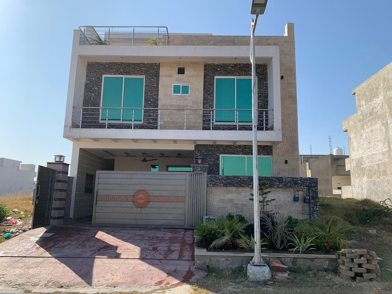 7 Marla Beautiful House For Sale On Beautiful Location In Block E B-17 Islamabad