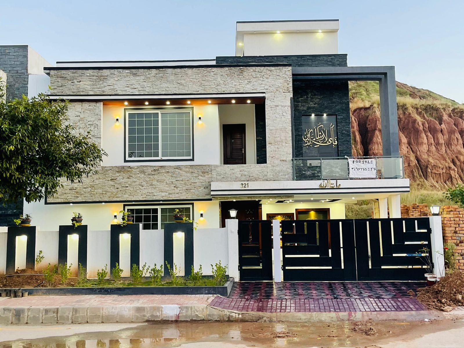 15 Marla House For Sale in Bahria Town Phase 8 Rawalpindi