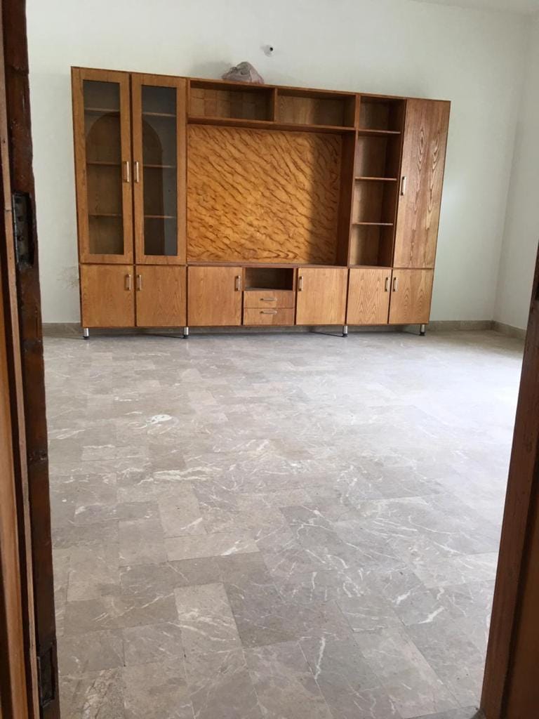 10 Marla Upper Portion is available for Rent in Faisal Town Lahore