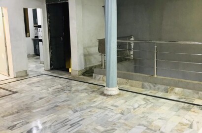 TRIPLE STORY LUXURY HOUSE FOR SALE in ISLAMPURA LAHORE
