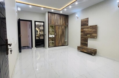 10 Marla House for sale in Canal gardens Cooperatives Housing Society Lahore