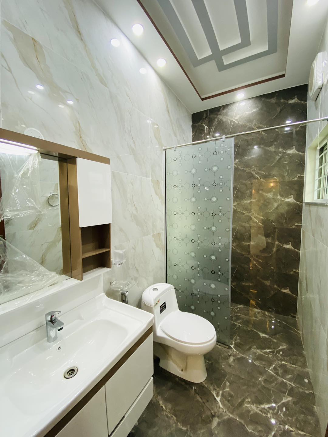 5 Marla Brand New House For Sale In Sector D Bahria Town Lahore